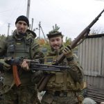Бійці добровольчого батальйону ОУН Кефір, Меч і Продюсер в Пісках на передовій за 2 км від Донецьку